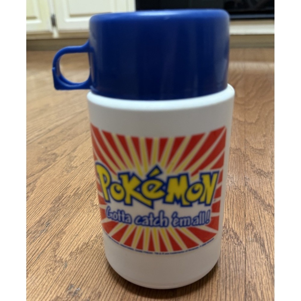 Pokémon Vintage Collectible Thermos w/ Blue Cup 2000 Gotta catch 'em all!